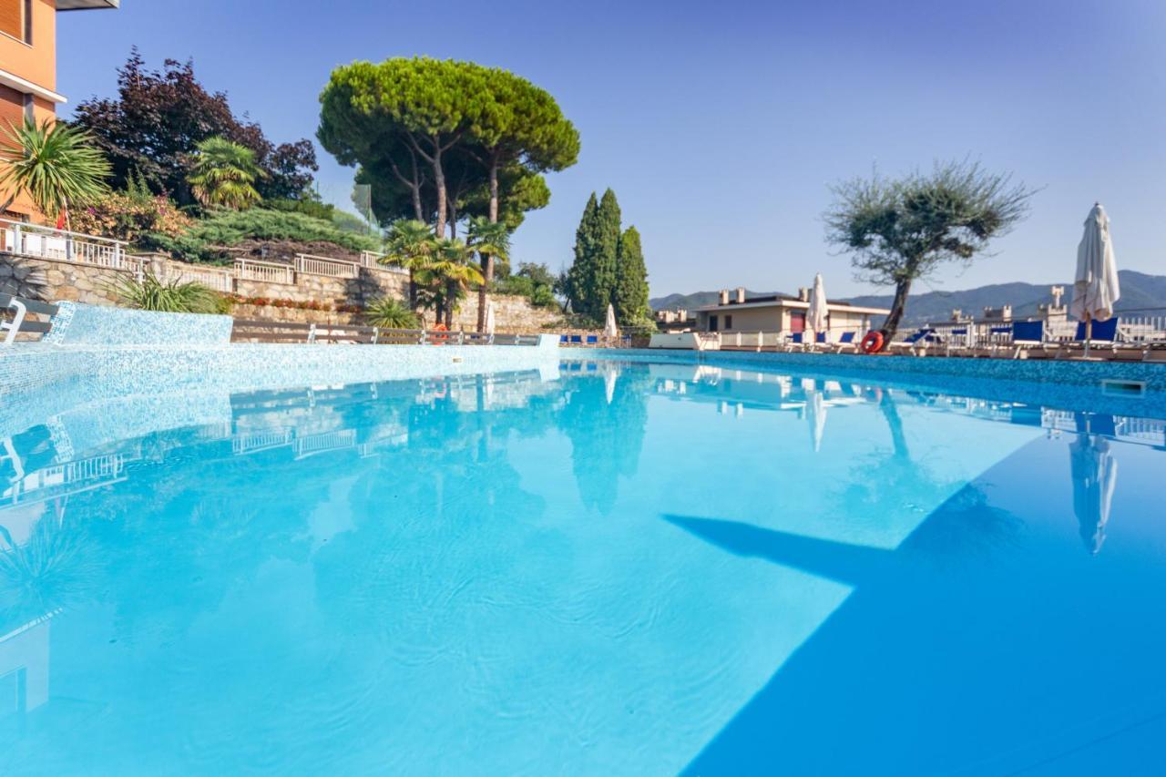 Casa Linda Vista Da Sogno, Piscina E Tennis ラッパロ エクステリア 写真